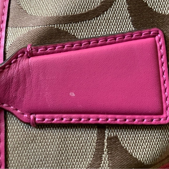 Coach J0969-F13533 Purse Signature Stripe Kisslock Khaki/Pink Jacquard Fabric - Picture 15 of 16